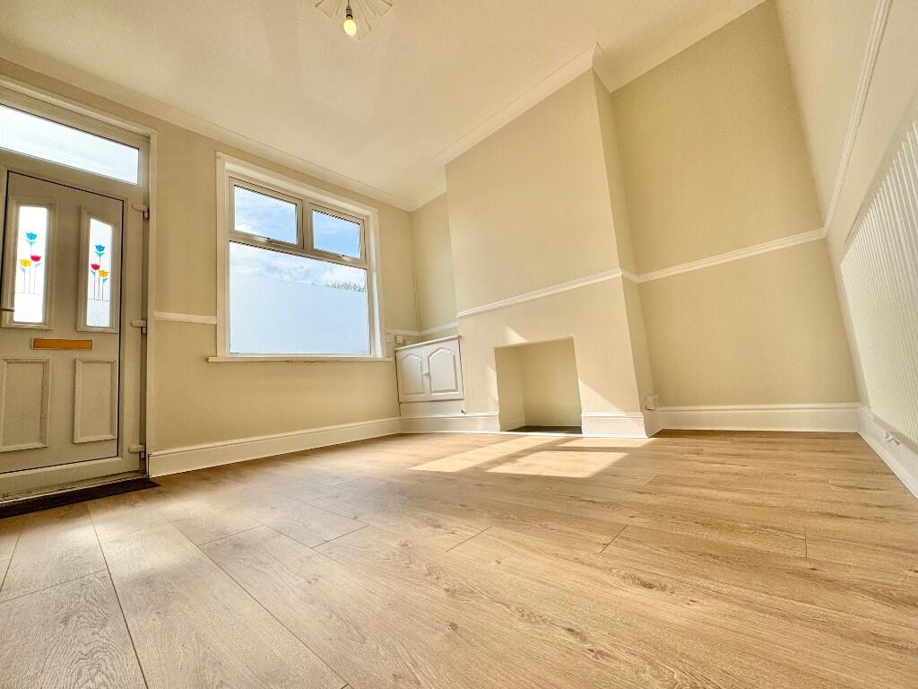 Main image of property: STOKE ROW, Coventry, CV2