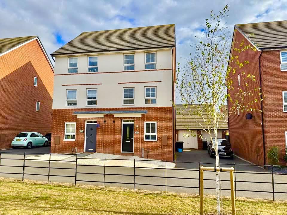 Main image of property: Topiary Road, WEDDINGTON, Nuneaton, CV10