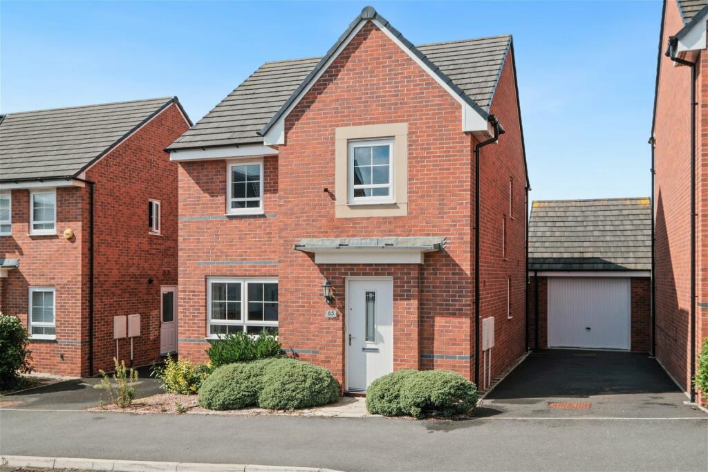 4 bedroom detached house for sale in Princethorpe Street, Norton