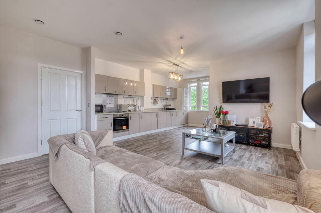 Additional property image - Manor House, 86, New House Farm Drive, Bournville, Birmingham, B31 2GJ