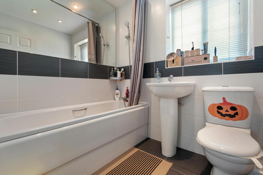 Additional property image - Fairey Street, Cofton Hackett, Birmingham, B45 8GW