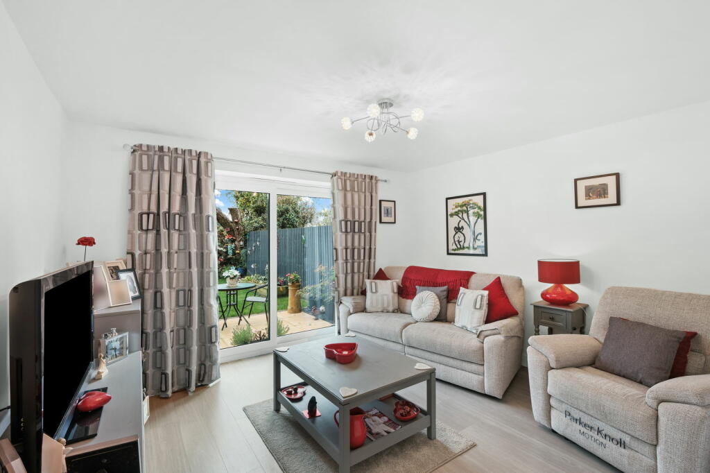 Additional property image - Fringe Green Close, Aston Fields, Bromsgrove, B60 3ER