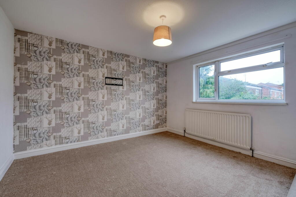 Additional property image - Spenser Walk, Catshill, Bromsgrove, B61 0NE