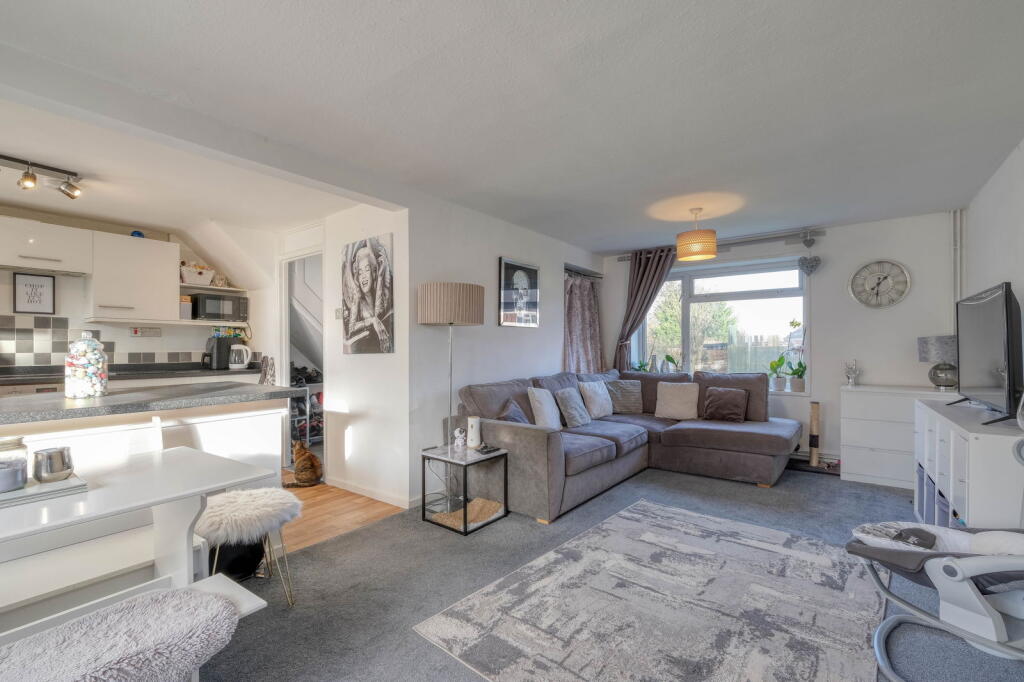Additional property image - Foxwalks Avenue, Charford, Bromsgrove, B61 7ND