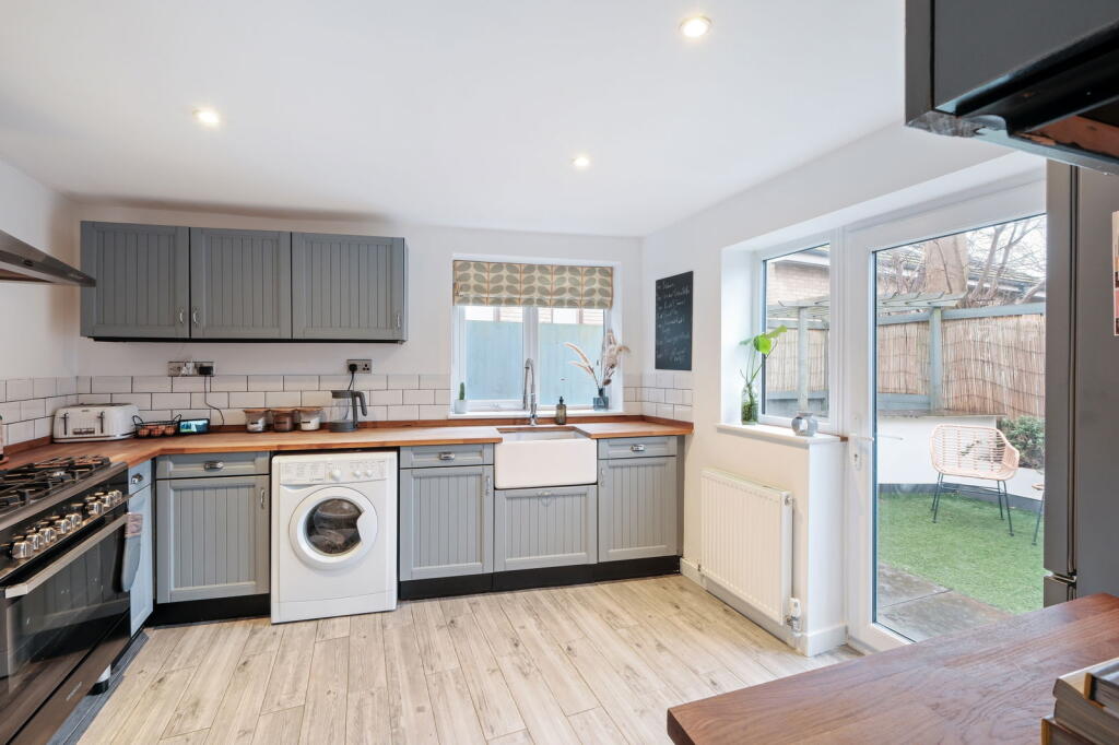 Additional property image - Golden Cross Lane, Catshill, Bromsgrove, B61 0LG