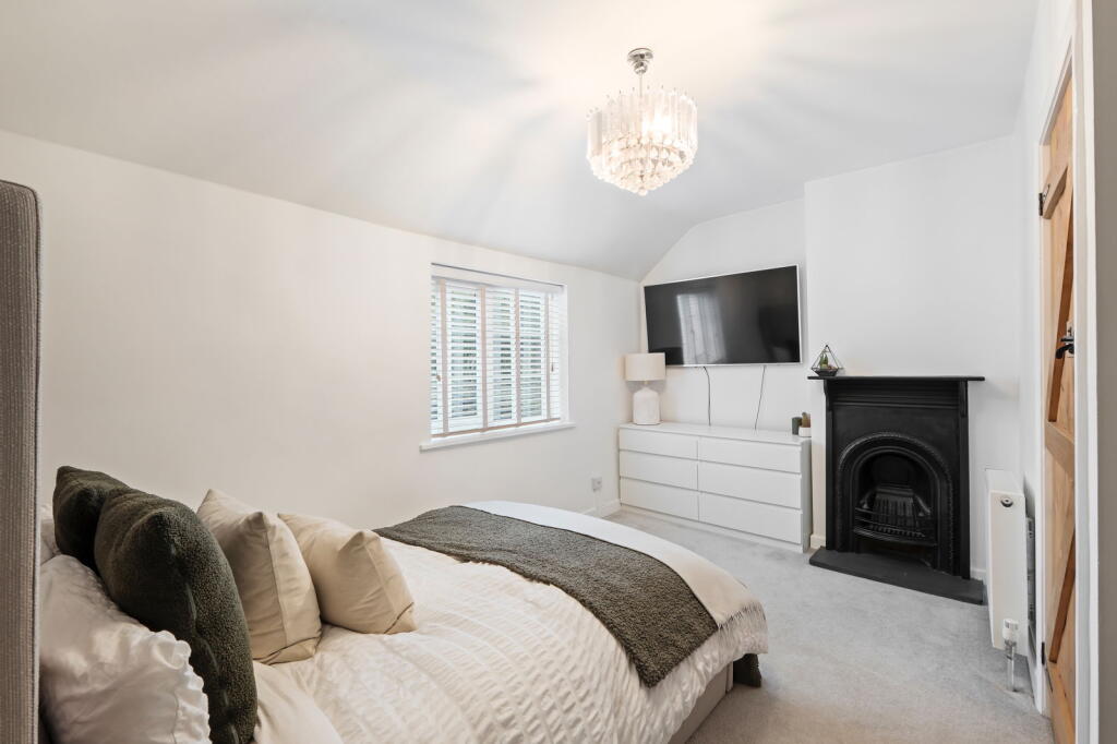 Additional property image - Golden Cross Lane, Catshill, Bromsgrove, B61 0LG