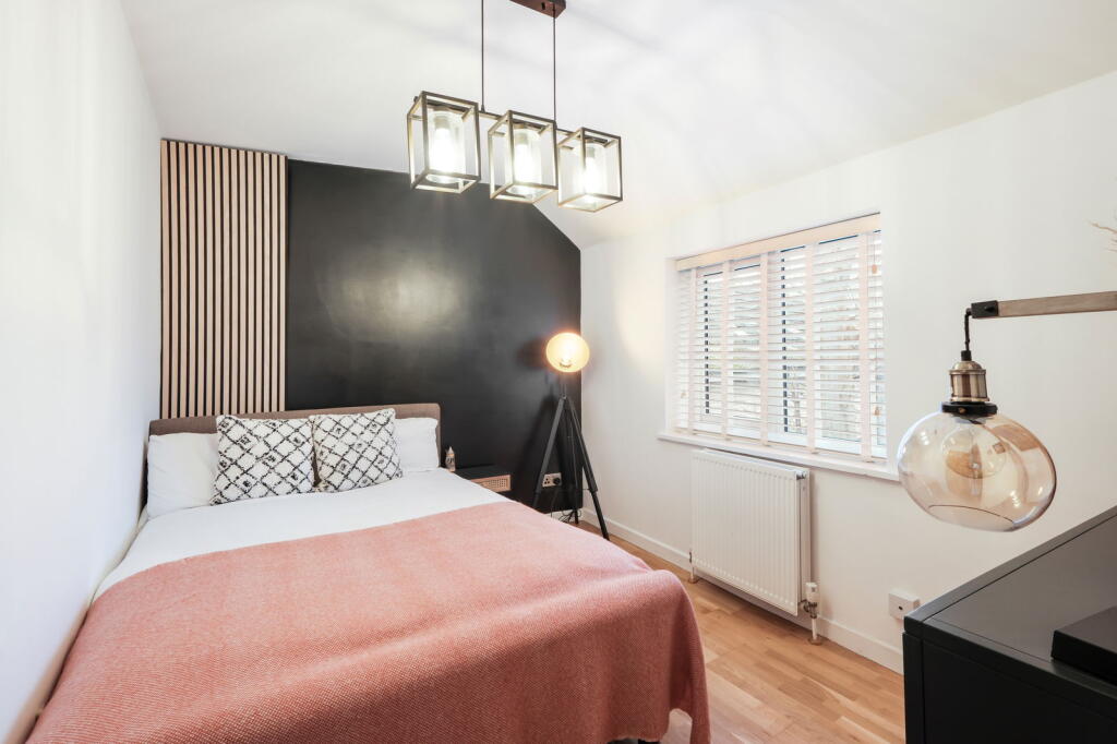 Additional property image - Golden Cross Lane, Catshill, Bromsgrove, B61 0LG