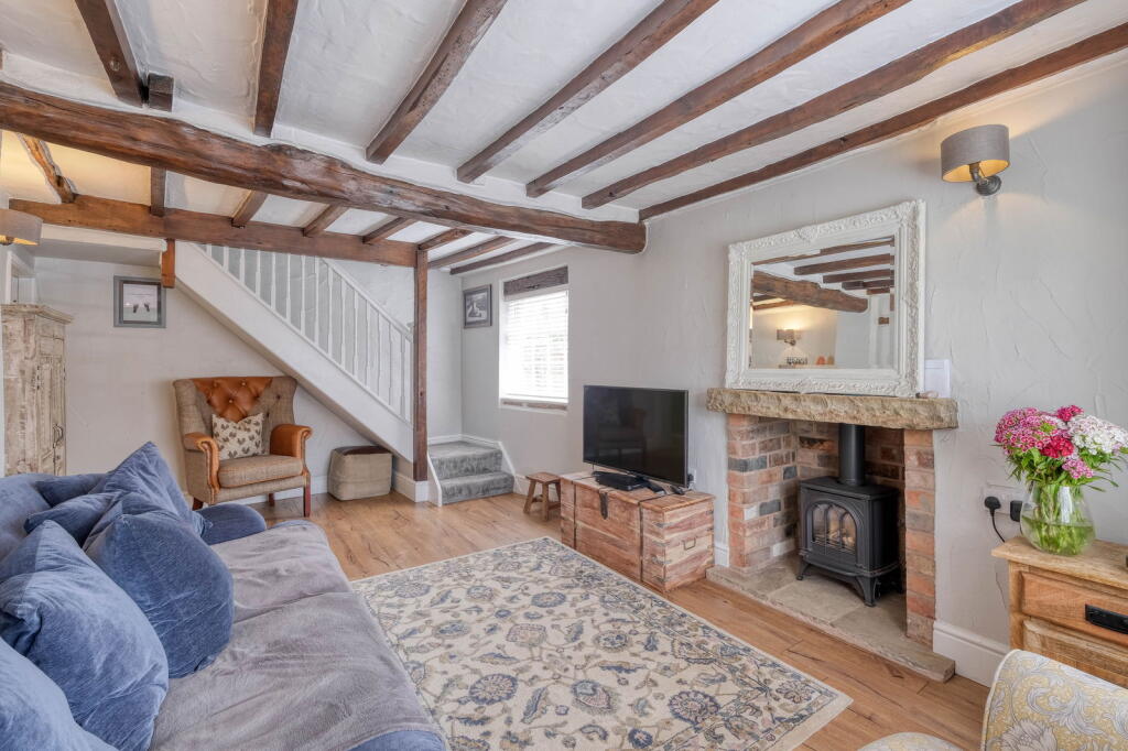 Additional property image - Stourbridge Road, Fairfield, Bromsgrove, B61 9LZ