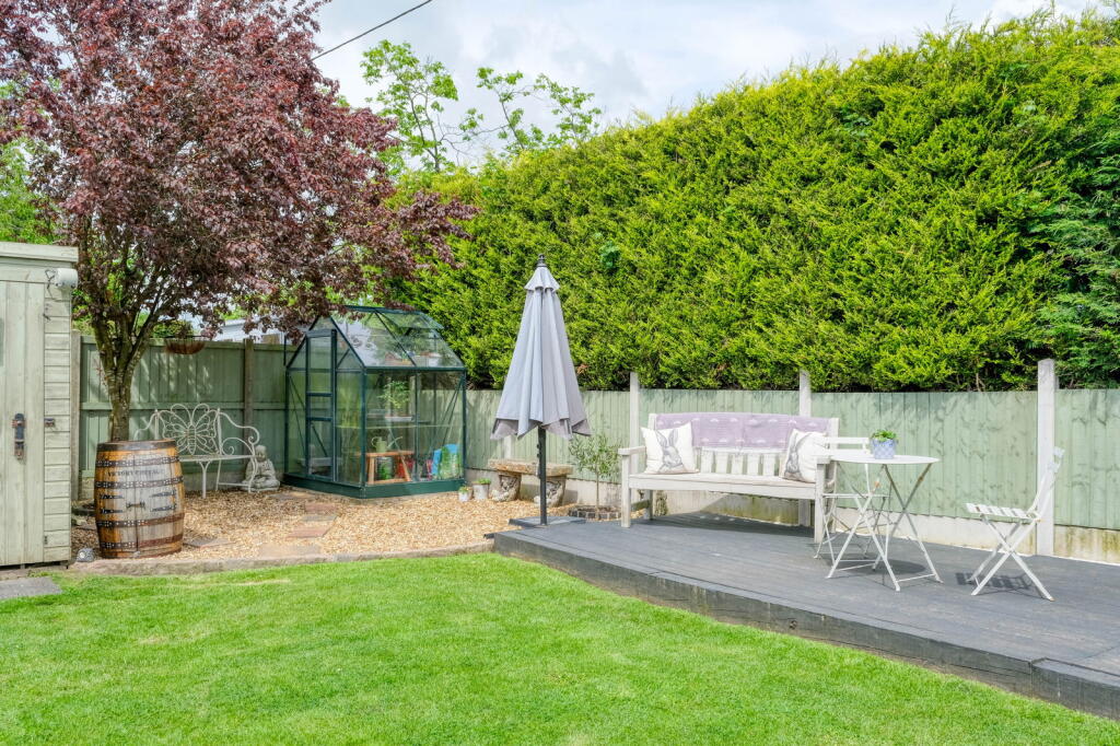 Additional property image - Stourbridge Road, Fairfield, Bromsgrove, B61 9LZ
