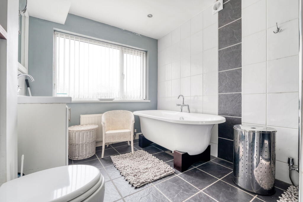 Additional property image - Coombes Lane, Longbridge, Birmingham, B31 4QS