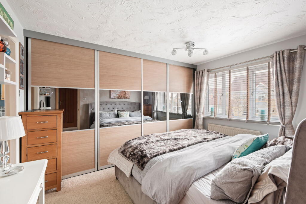 Additional property image - Sandown Drive, Catshill, Bromsgrove, B61 0SD