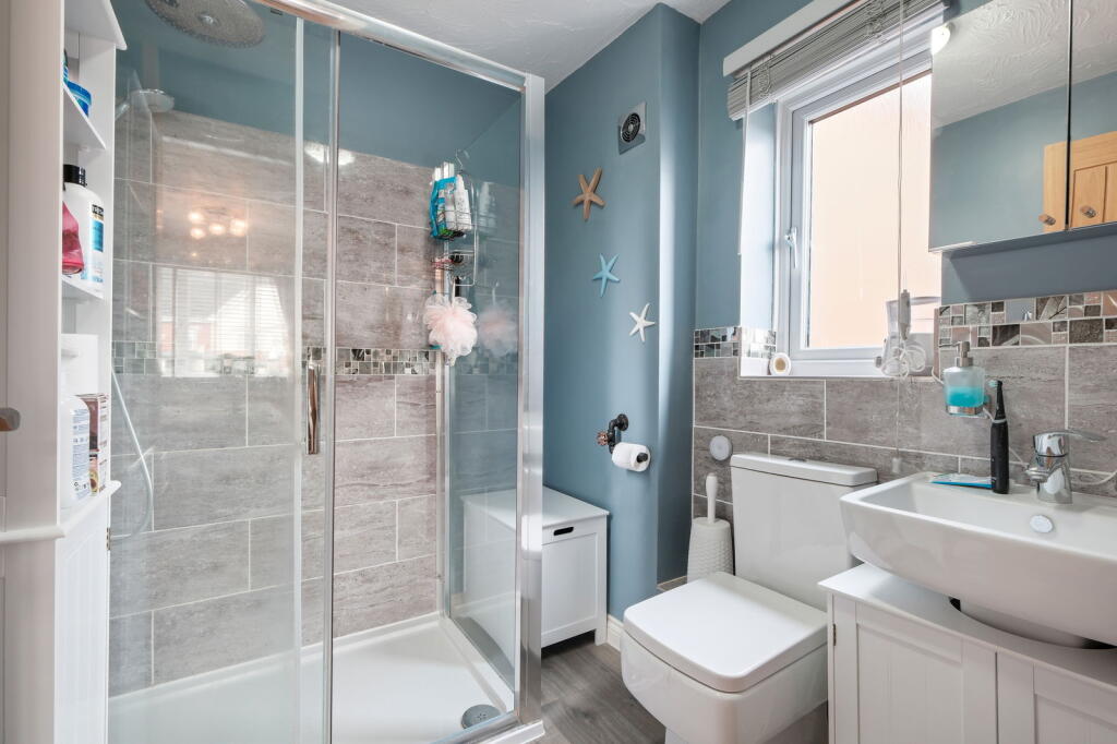 Additional property image - Sandown Drive, Catshill, Bromsgrove, B61 0SD