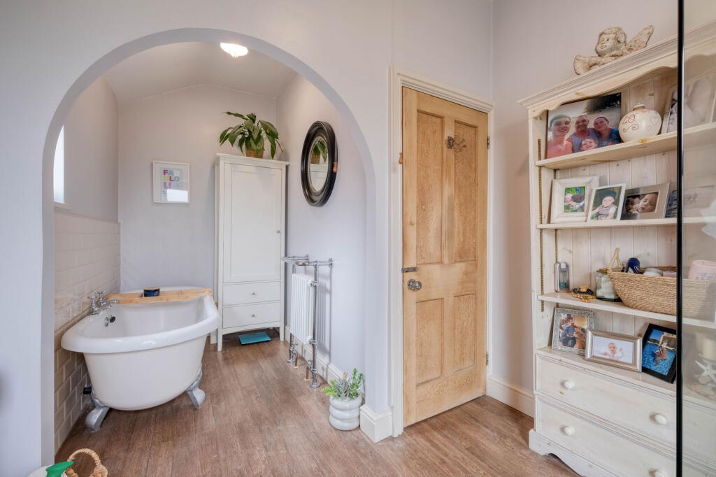 Additional property image - Midland Road, Cotteridge, Birmingham, B30 2EY