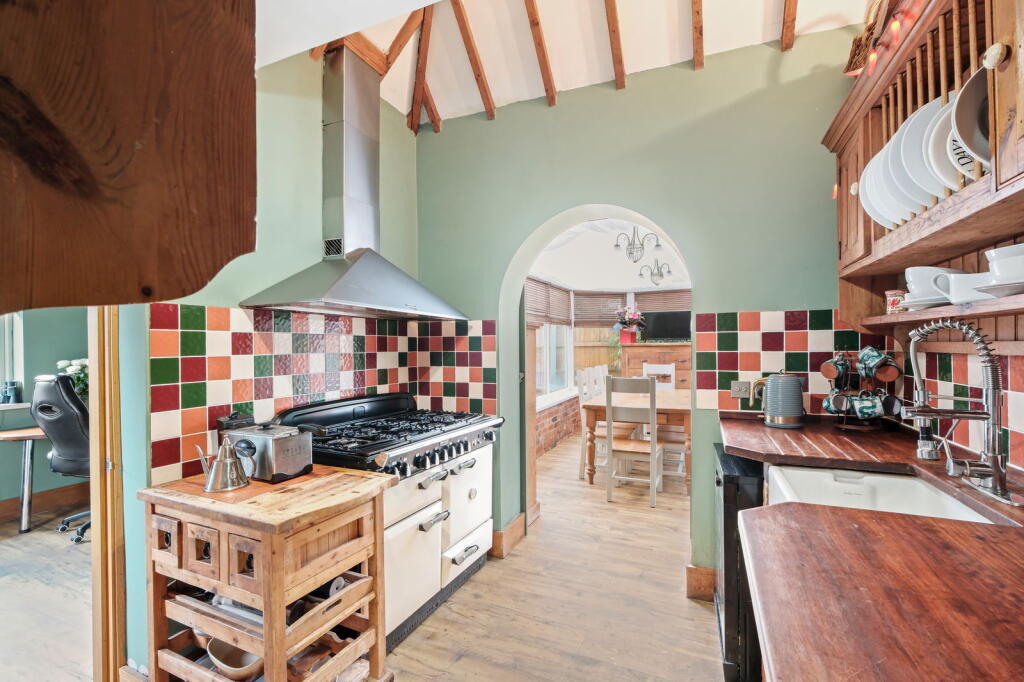 Additional property image - Bromsgrove Road, Hunnington, Halesowen, B62 0JW
