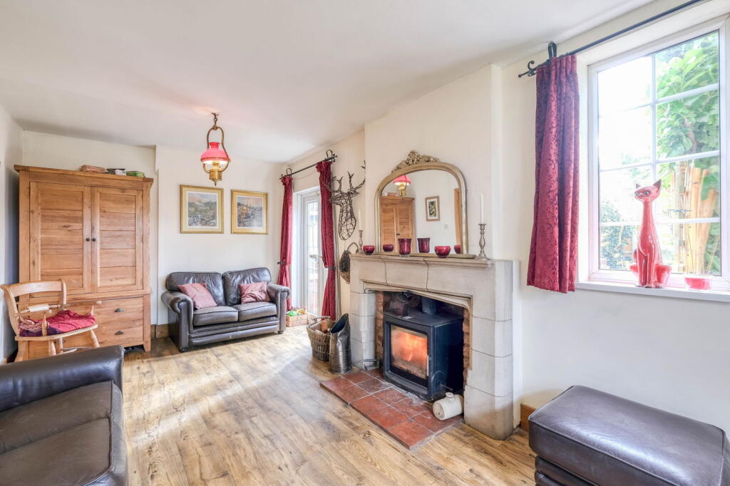 Additional property image - Bromsgrove Road, Hunnington, Halesowen, B62 0JW