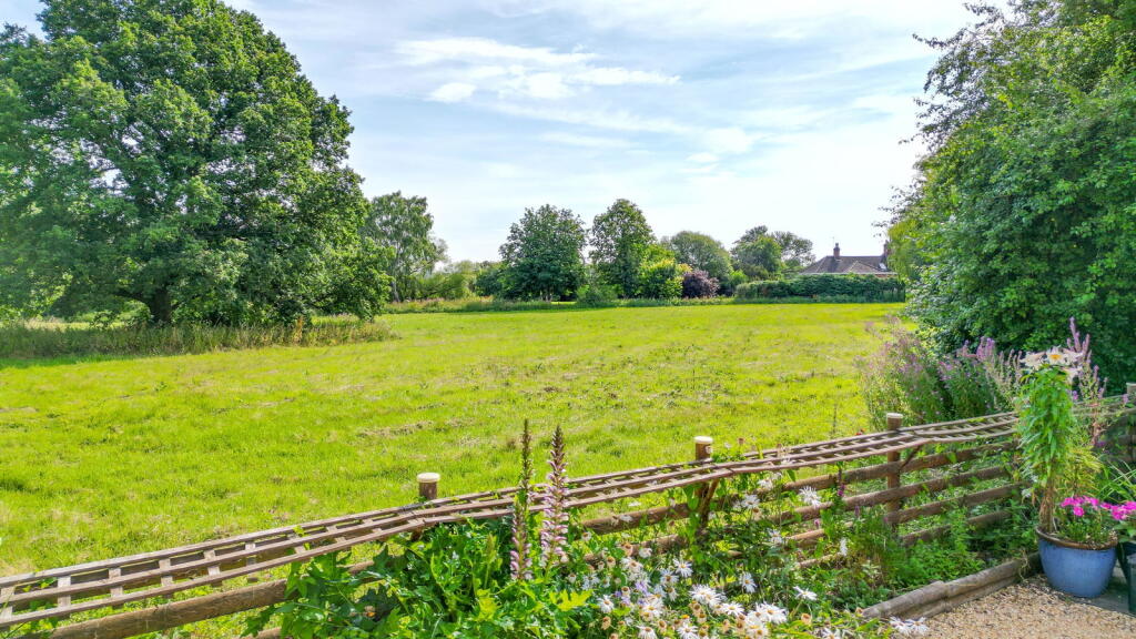 Additional property image - Bromsgrove Road, Hunnington, Halesowen, B62 0JW