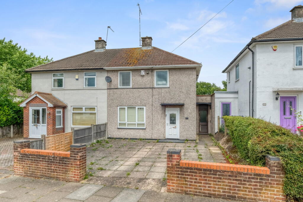 Main image of property: Cropredy Road, West Heath, Birmingham, B31 3RB