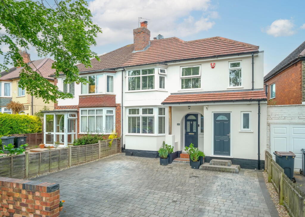 Main image of property: Mavis Road, Northfield, Birmingham, B31 2SB