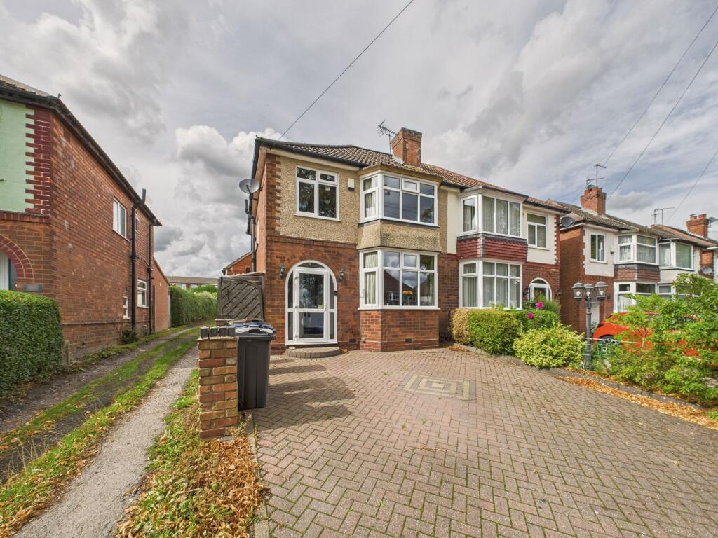 Main image of property: Mavis Road, Birmingham, B31