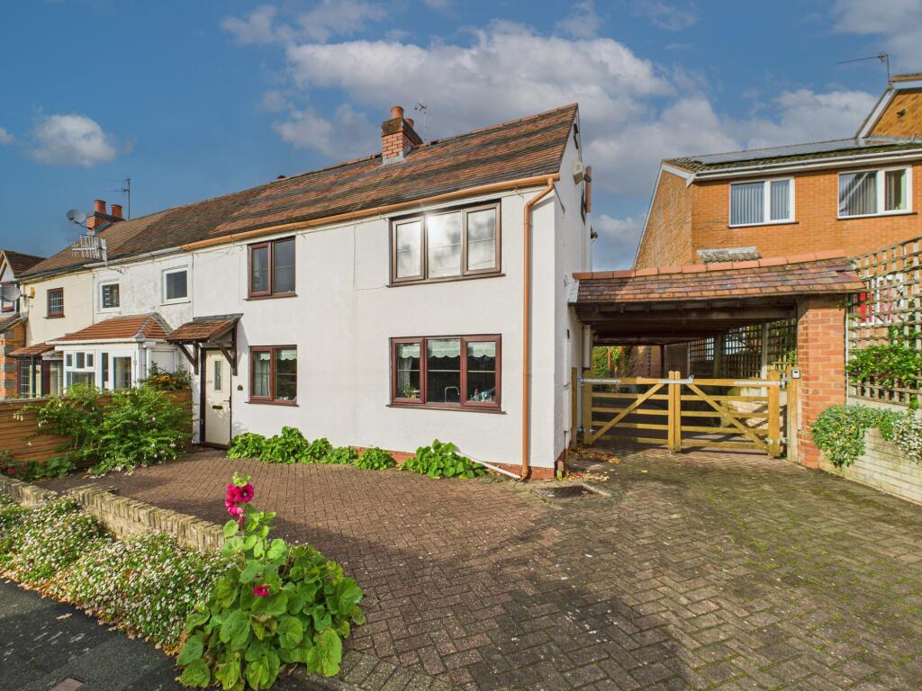 Main image of property: Barley Mow Lane, Catshill, B61