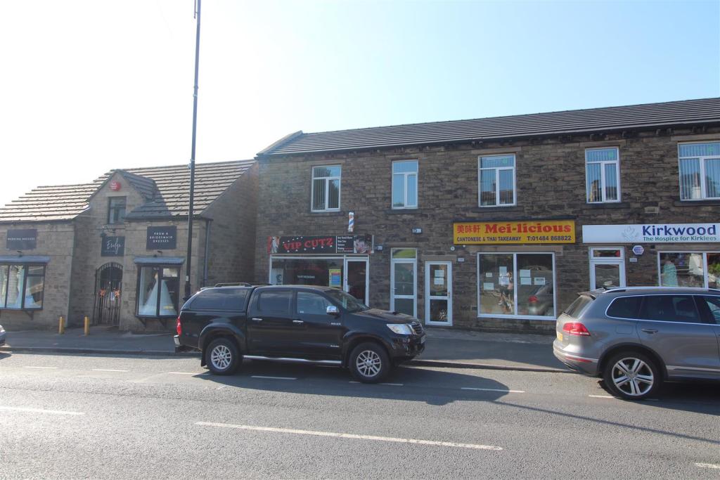 High street retail property for rent in Wakefield Road, Denby Dale