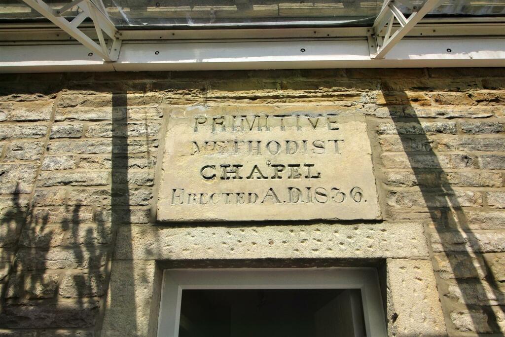 4 bedroom detached house for sale in Gatehead Lane, Hepworth, Holmfirth