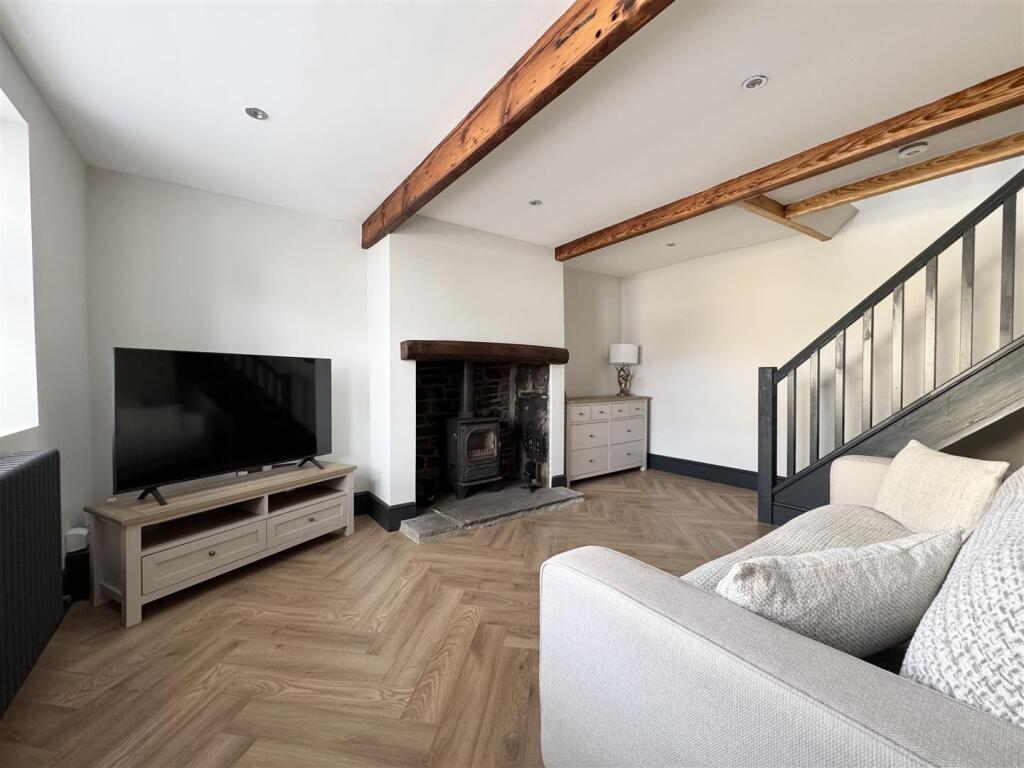 Main image of property: Cumberworth Lane, Lower Cumberworth, HD8 8PG