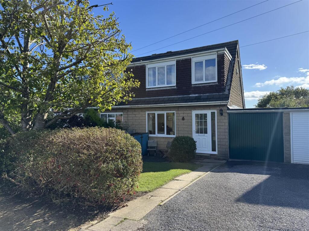 Main image of property: Ponker Nook Lane, Skelmanthorpe, HD8 9AJ