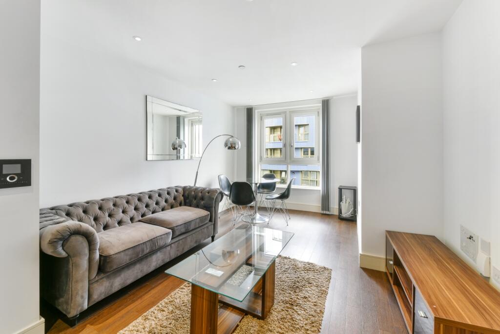 Main image of property: Waterlow Court, 7 Queensland Terrace, Queensland Road, Islington, N7