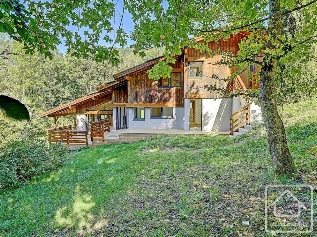 Main image of property: Rhone Alps, Haute-Savoie, Samoëns