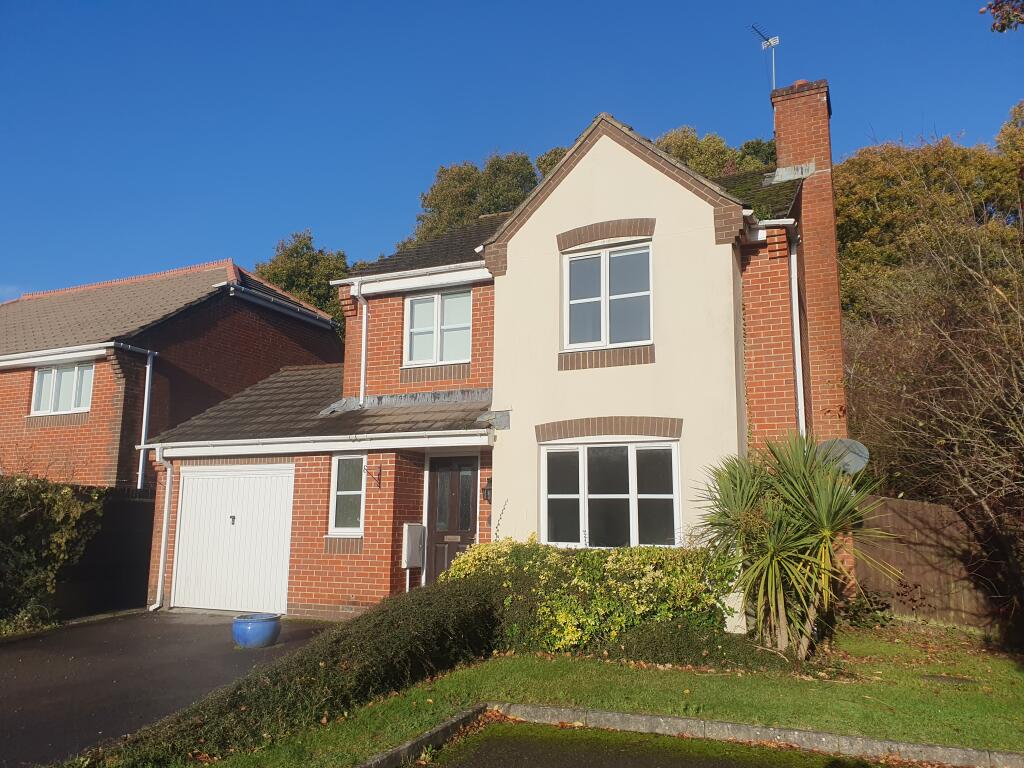 Main image of property: Wood End Way, Chandlers Ford