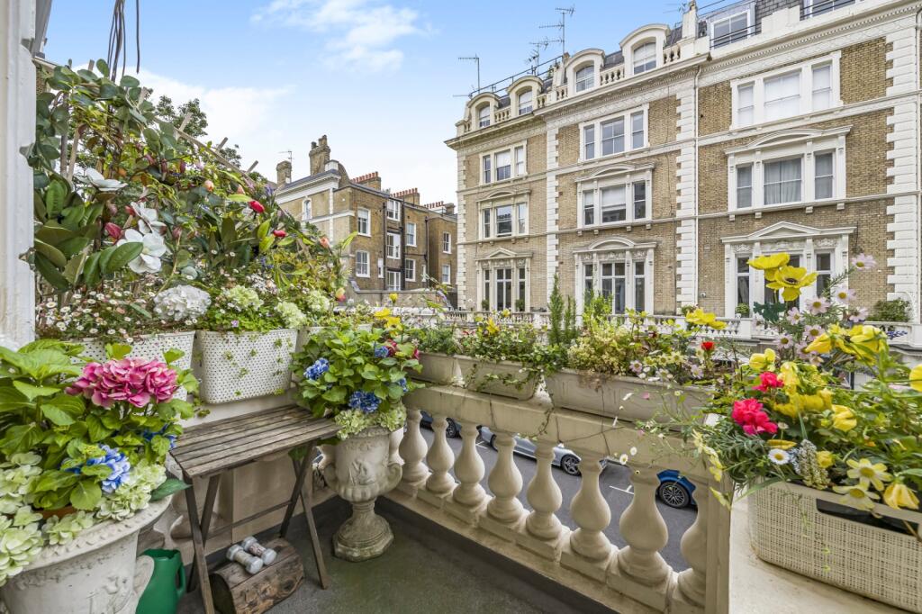 Main image of property: Clanricarde Gardens, 
Notting Hill, W2
