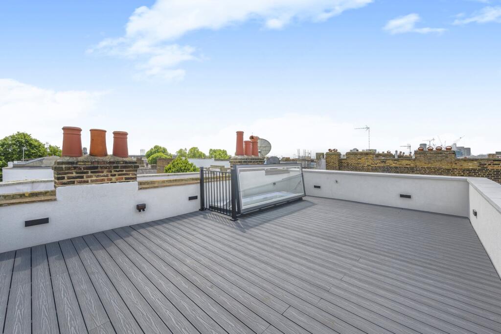 Main image of property: Portobello Road, 
North Kensington, W10