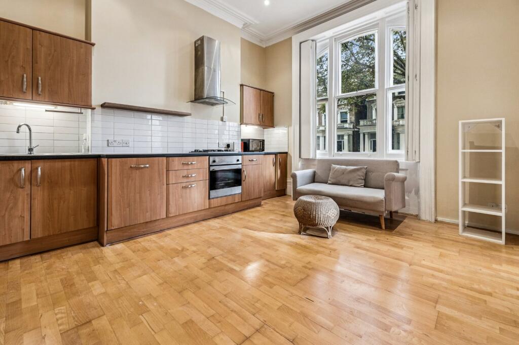 Main image of property: Royal Crescent, 
Holland Park, W11