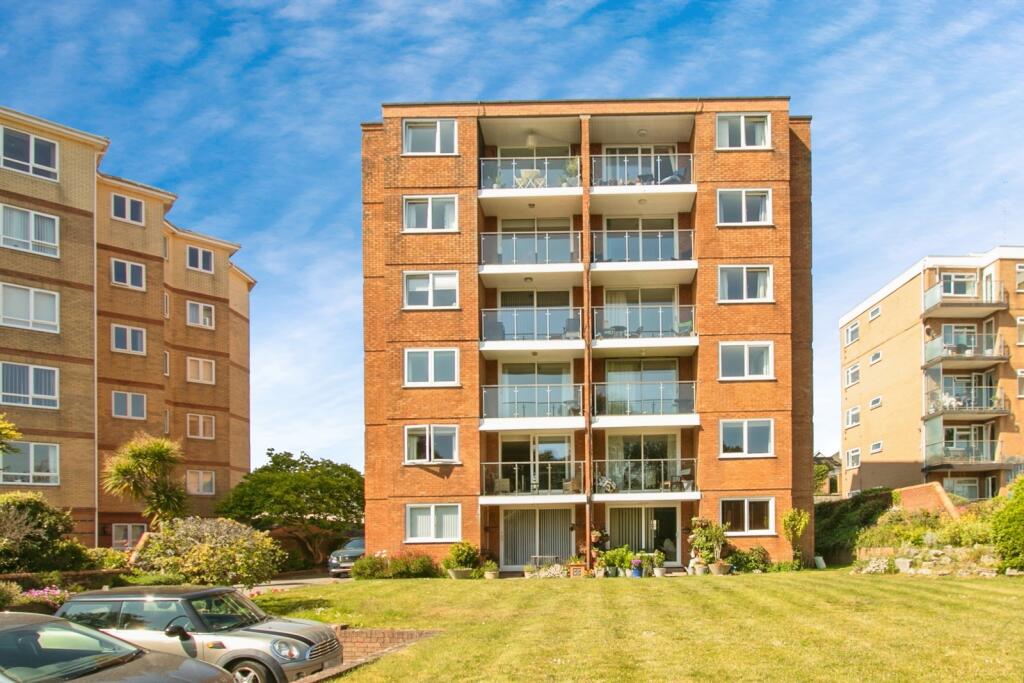 Main image of property: Parkstone Road, Poole, Dorset, BH15