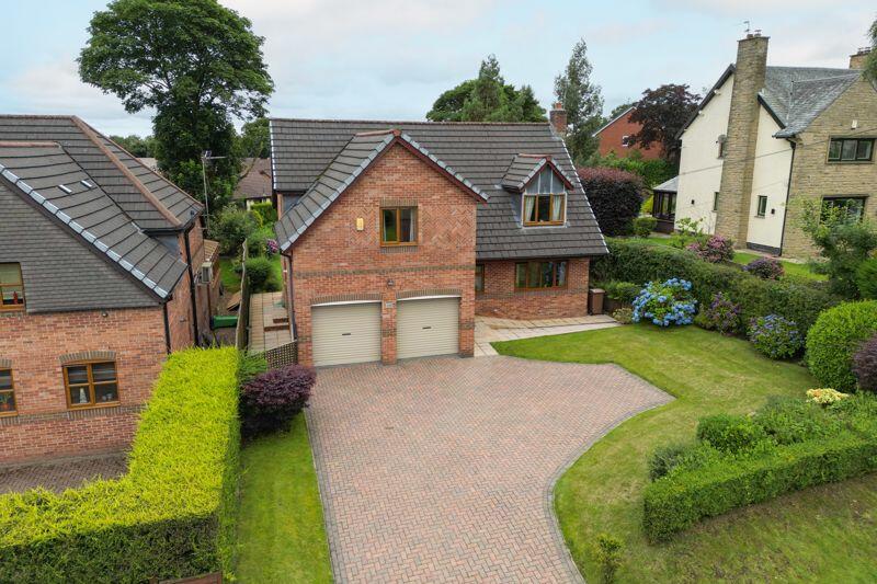 4 bedroom detached house for sale in Shawclough Road, Rochdale OL12 7HL