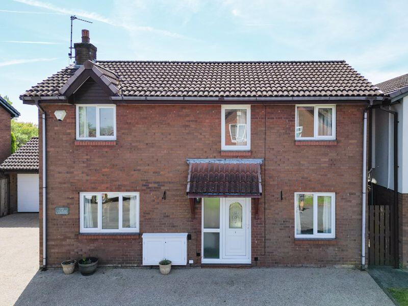 Main image of property: Fulmar Gardens, Bamford, Rochdale OL11 5RB