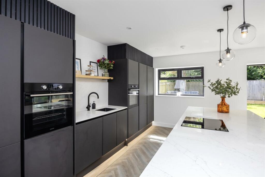 Additional property image - Aldsworth Avenue, Goring-By-Sea, Worthing
