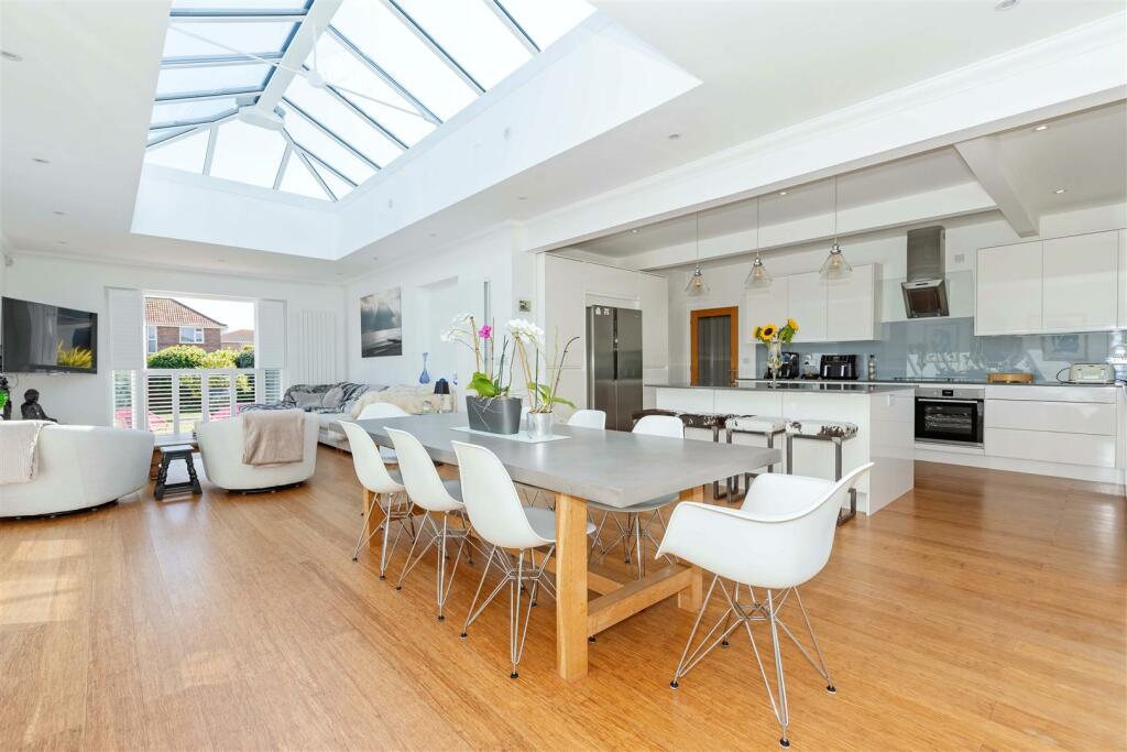 Additional property image - Telgarth Road, Ferring