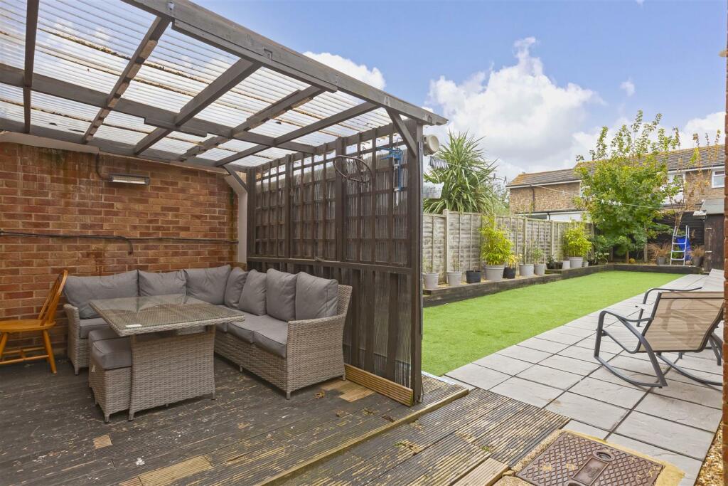 Additional property image - Limbrick Lane, Goring-By-Sea, Worthing