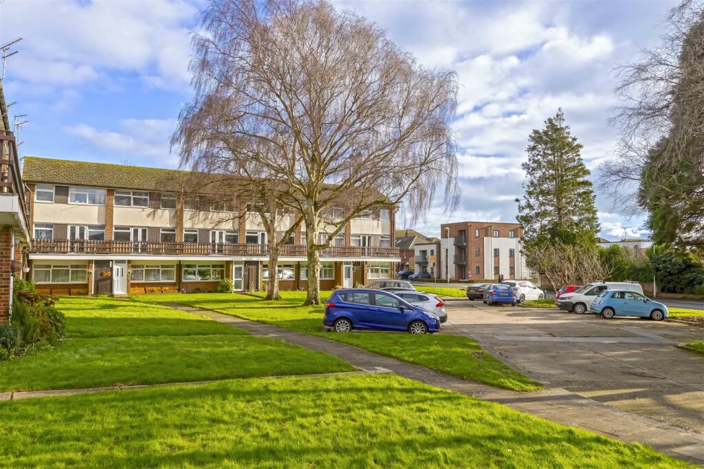 Additional property image - Exmoor Drive, Worthing