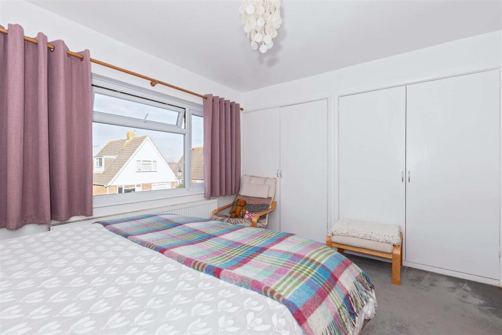 Additional property image - Doone End, Ferring