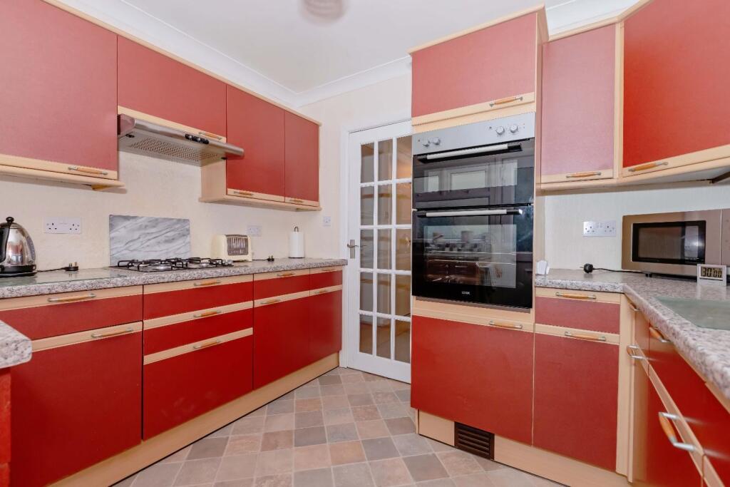 Additional property image - Seafield Avenue, Goring-By-Sea