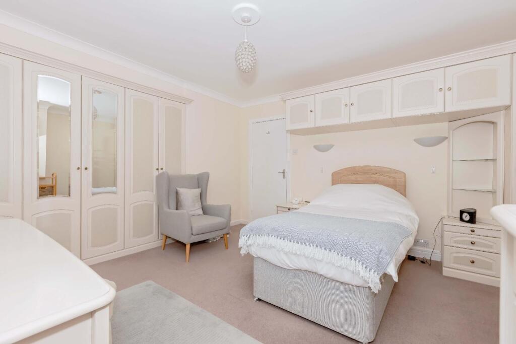Additional property image - Seafield Avenue, Goring-By-Sea