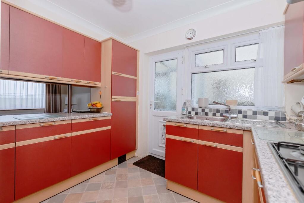 Additional property image - Seafield Avenue, Goring-By-Sea