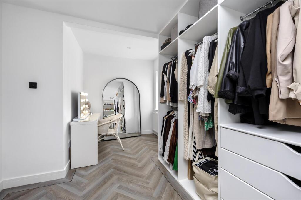 Additional image 7 of Aldsworth Avenue, Goring-By-Sea, Worthing