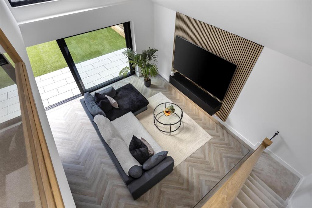 Additional image 24 of Aldsworth Avenue, Goring-By-Sea, Worthing