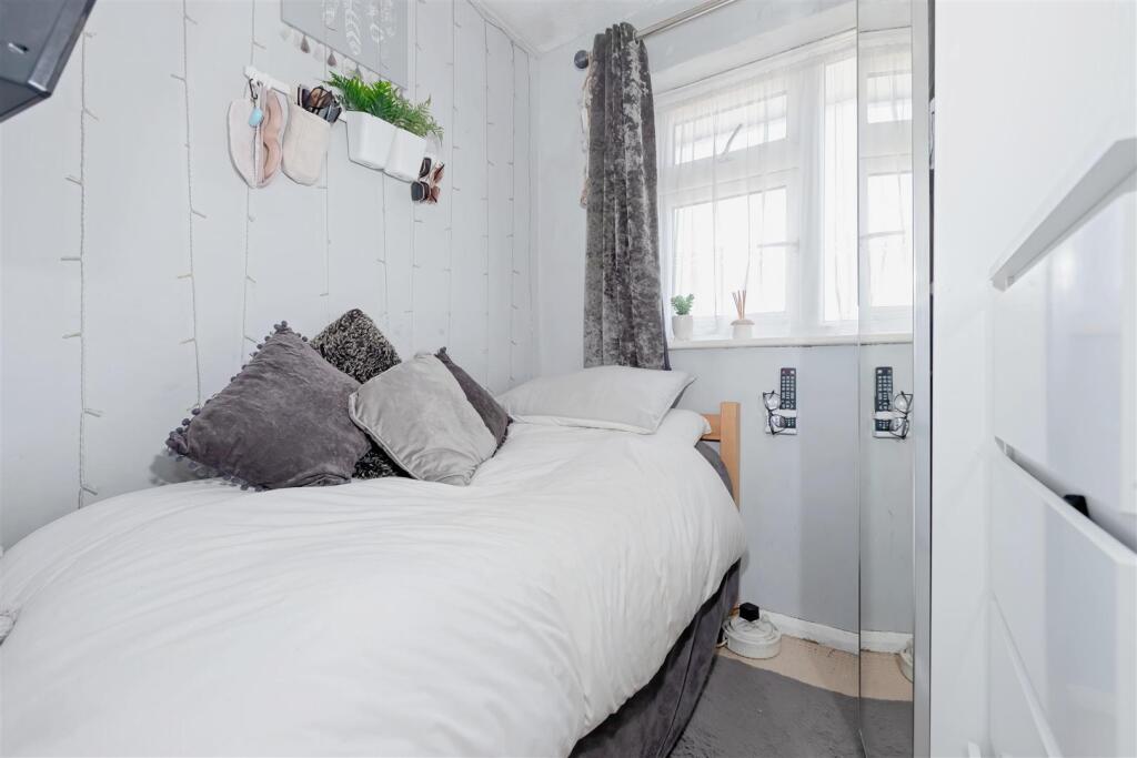 Additional image 11 of Galsworthy Close, Goring-By-Sea, Worthing