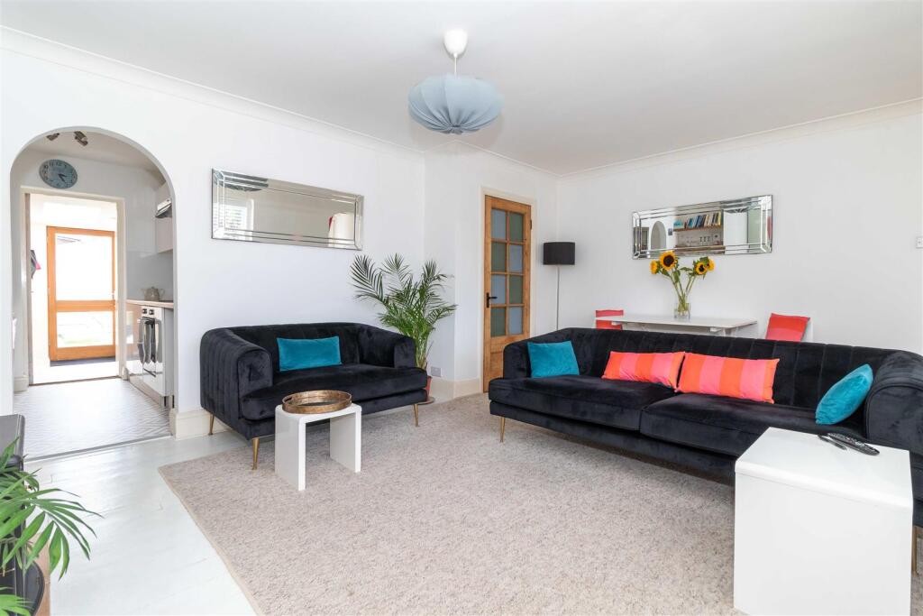 Additional image 5 of Sunny Close, Goring-By-Sea, Worthing