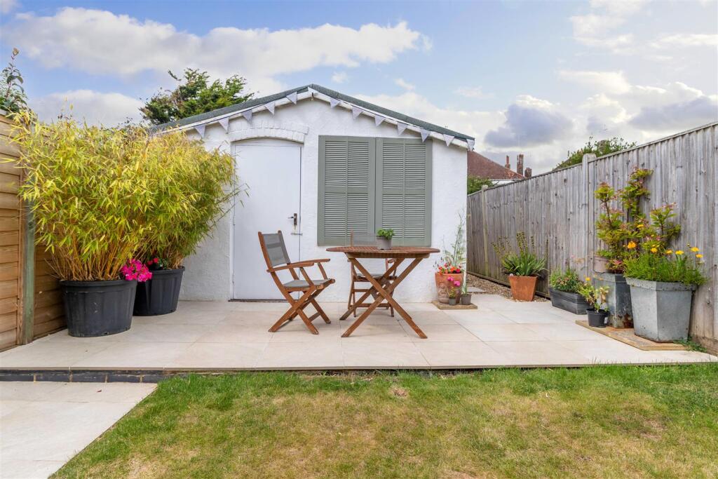 Additional image 11 of Sunny Close, Goring-By-Sea, Worthing